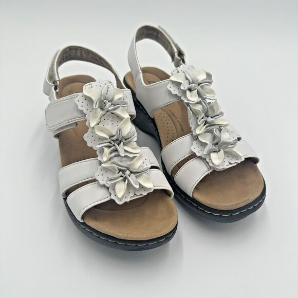 Clarks Shoes - CLARKS Merliah Sheryl Leather White Flower Womens 6 Slingback Sandals Shoes